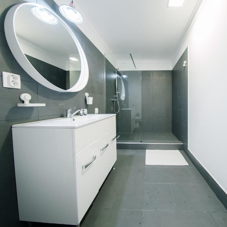 Mavie Apartment Boutique Бухарест Экстерьер фото