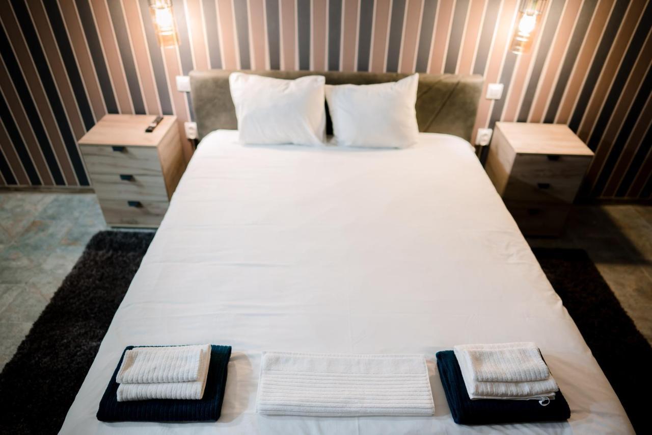 Mavie Apartment Boutique Бухарест Экстерьер фото